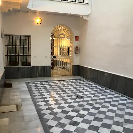Cuna Vieja Apartment *